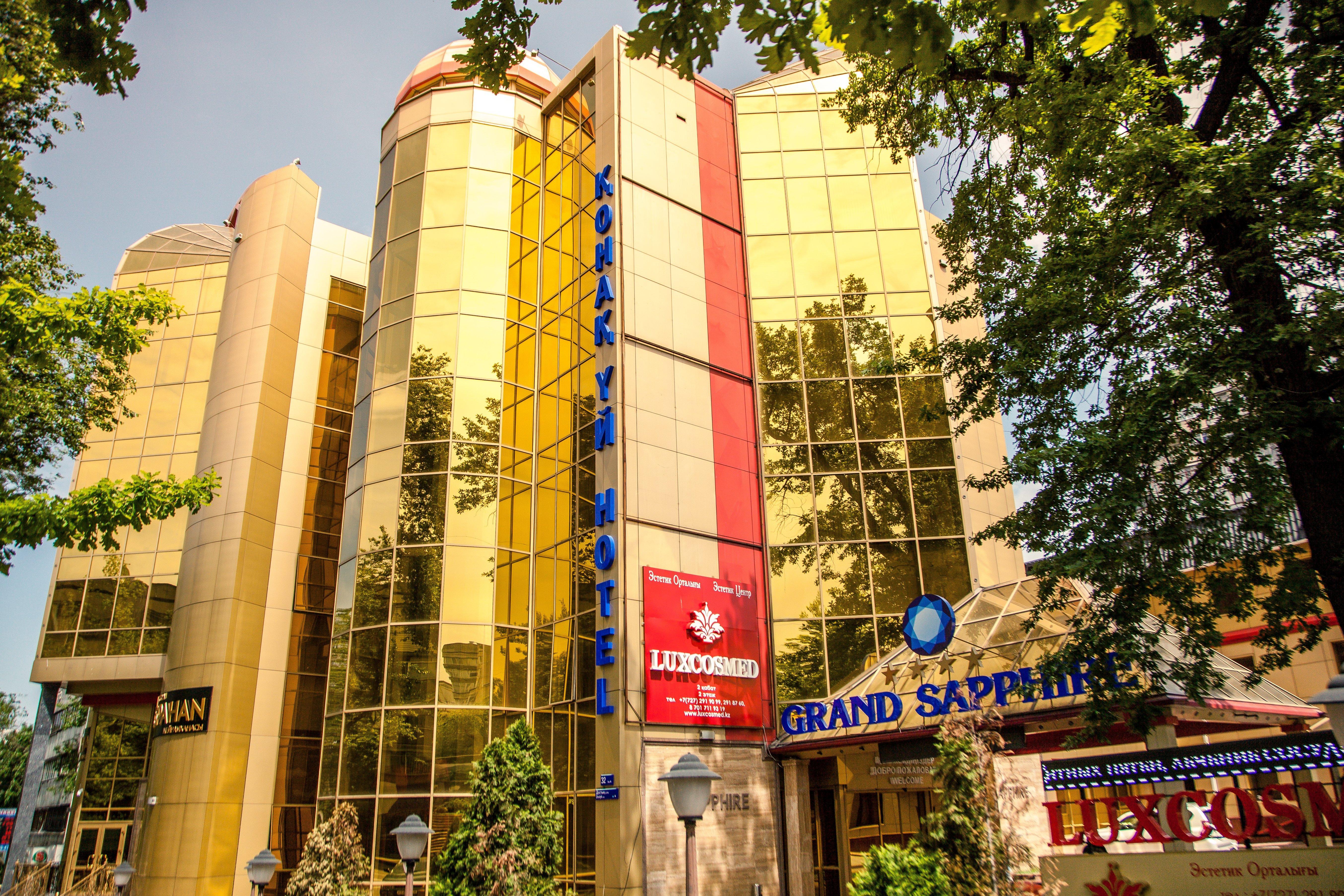 Grand Sapphire Hotel Almaty Extérieur photo