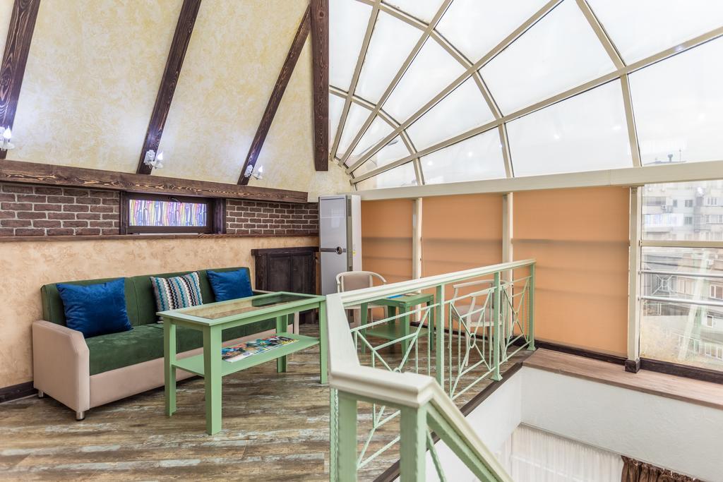 Grand Sapphire Hotel Almaty Extérieur photo