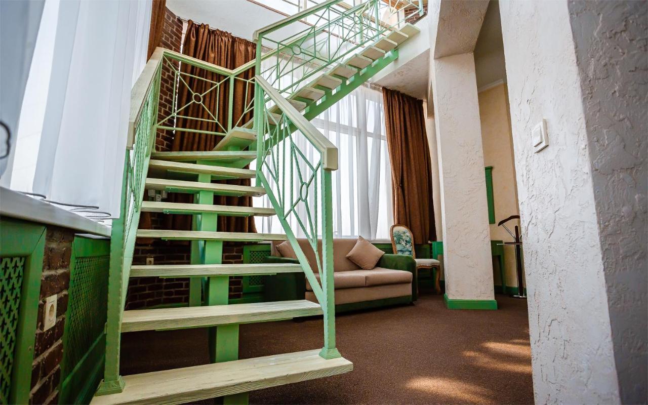 Grand Sapphire Hotel Almaty Extérieur photo