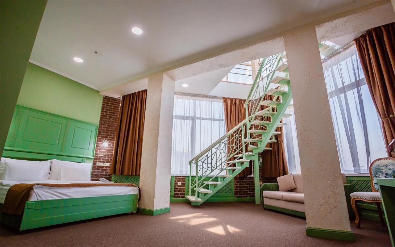 Grand Sapphire Hotel Almaty Extérieur photo